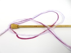 Toucan - fialovorůžovozelenovínovokhaki